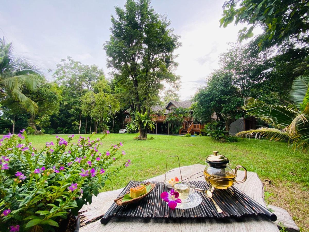 Sak-Ka-Ya Hotel Meszot Kültér fotó