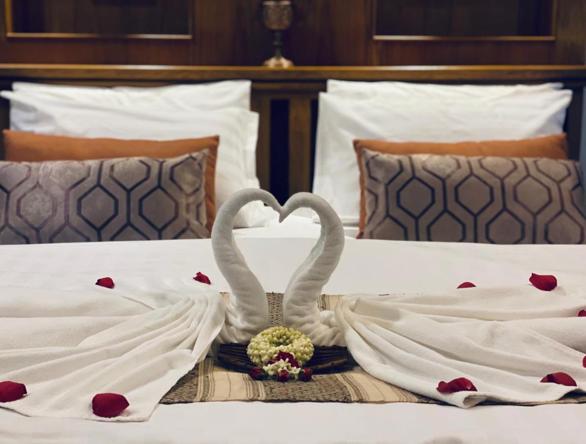 Sak-Ka-Ya Hotel Meszot Kültér fotó